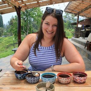 Meet your Posher, Becky